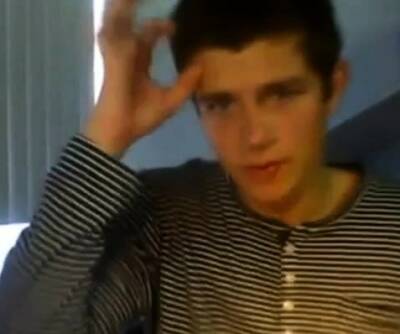 20 yo Dutch dude seduced to strip - nvdvid.com - Netherlands