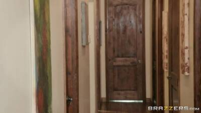 Jessy Jones - Help Me Out - porntry.com - Usa