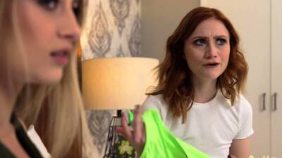 a weird costume to surprise my stepsis - icpvid.com