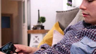 Hot teens threeway sex game - nvdvid.com