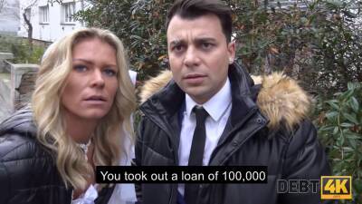 Devious creditor has unforgettable foursome with three chicks - sexu.com - Russia