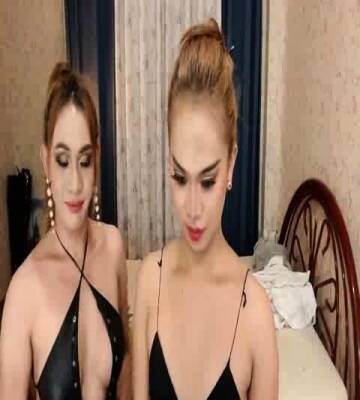 Big Tits Trannies Enjoys Masturbating To Cum - nvdvid.com