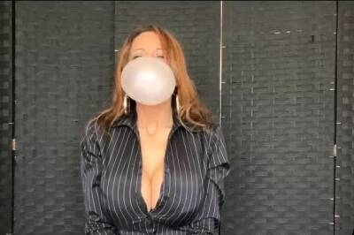 Big tit redhead milf solo dildo action - drtuber.com