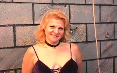 Naughty sweetheart is fingering her cuchy era - icpvid.com