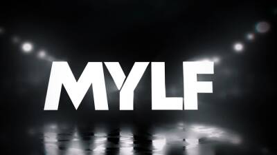 I fuck my angry mom while her hand stuck in the sink - icpvid.com