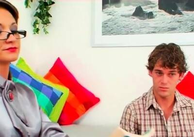 Great looking Gina Killmer explores carnal pleasures - nvdvid.com