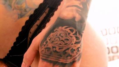 Busty inked babe blows BBC during anal - icpvid.com