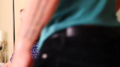 Riley - BAREBACKTHATHOLE Riley Mitchel Barebacked By Sherman Maus - nvdvid.com