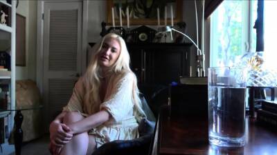 stepmom come my room with sexy outfit - nvdvid.com