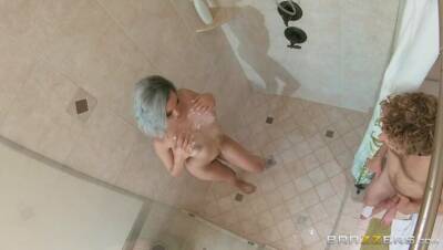 Aaliyah Hadid - Mihaels Vegan - Fucking Like Frenemies: Part 2 - porntry.com