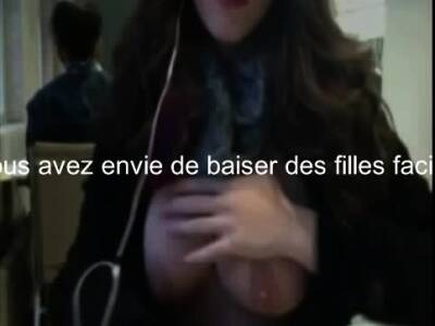 Elle me montre ses seins sur snap en plein cours - drtuber.com - France