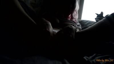 Rozovovolosaya Suchka Igralas S Vibratorom, No Chlen Okazalsya Luchshe - hclips.com