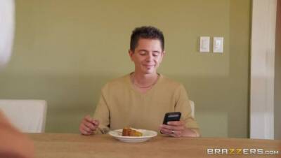 Nina Elle - Justin Hunt - Have Your Cock, And Eat It Too - porntry.com - Usa