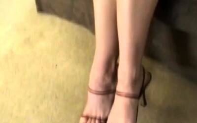 Girlfriend who likes showing her extremely cooter - nvdvid.com