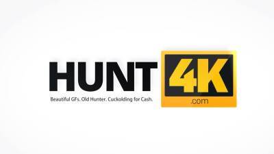 HUNT4K. Wild girl fools around to help husband sign contract - drtuber.com