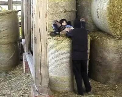 Gangbanged by a group of masked men - icpvid.com