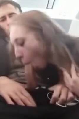 Sucking Off Boyfriend On The Train - hclips.com