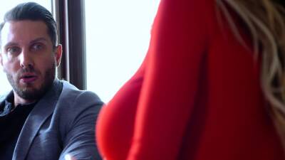 Big Tits Hookup - nvdvid.com