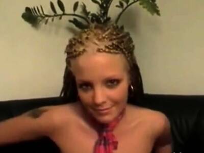 Uartig pige Chanell - nvdvid.com