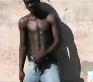 Str8 african men stroke public for money - icpvid.com