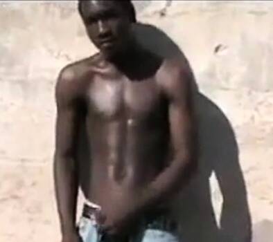 Str8 african men stroke public for money - icpvid.com