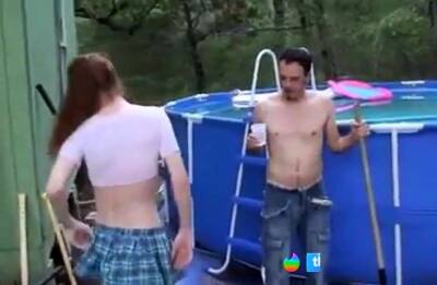 Boy or girl skinny pale redhead - icpvid.com