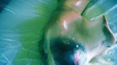 Caught And Fucked By Aliens - hclips.com