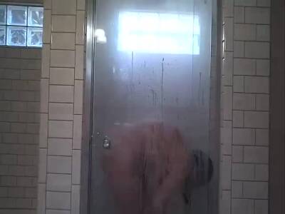 Wife shaving in shower - voyeurhit.com