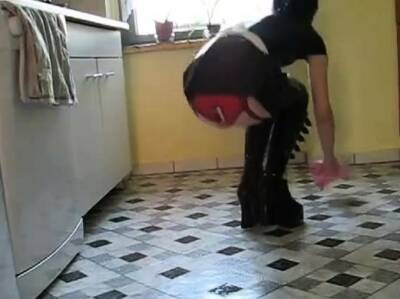 Latex fetish maid dildo sex in kitchen - icpvid.com
