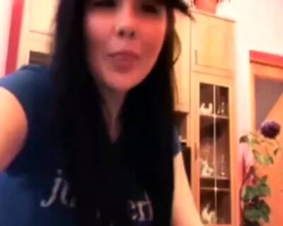 Big tit Girl masturbates then See's NOT her dad walk in - icpvid.com