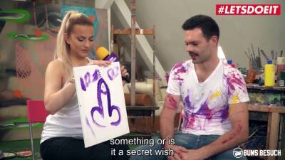 Thick Porn Star Wild Vicky Gets Painted And Fucked By Artist - sexu.com - Germany