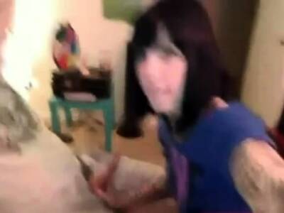 Cute Tattooed Chick Blowjob - icpvid.com