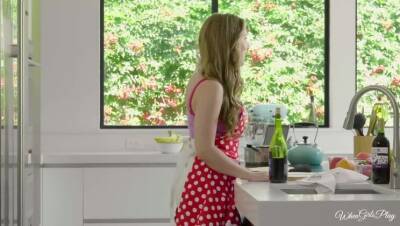 Lena Paul - Jade Baker - Cooking Show Conundrum - porntry.com