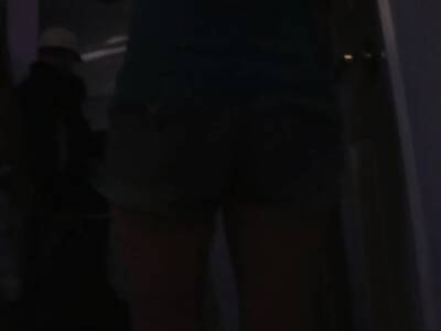 College cock whore sucks - icpvid.com