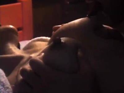 Girl tied to bed and fuck - nvdvid.com - Japan