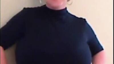 Yummy Big Natural Tits - drtuber.com