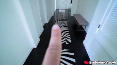 Mandy Muse stretched her shaved pussy and finger fuck by step bro! - sexu.com