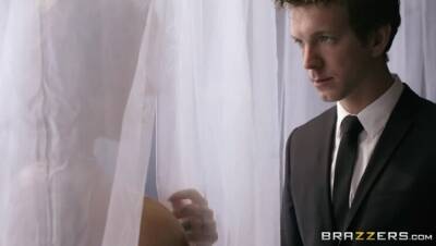 Markus Dupree - Karmen Karma - Silhouette Slam - porntry.com