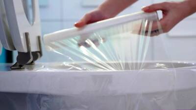 Stepsis Glue Prank on April Fools - nvdvid.com