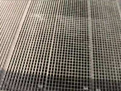 Urlauberin blaest mir einen auf der Seebruecke Scharbeutz - nvdvid.com - Germany