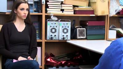 Petite teen shoplifter licked then fucked by an old officer - icpvid.com