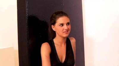 Curvy strapon dominas pegging their sub - icpvid.com