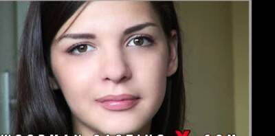 Wet girl gets her anal and twat nailed by her interviewer - nvdvid.com