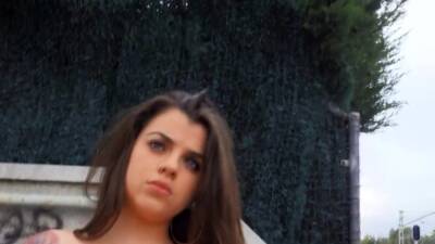 El Nino Polla - Bunny - Publick Pickups - Chiki Bunny, Jordi El Nino Polla - icpvid.com