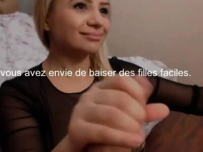 Branlette avec une Blonde aux gros seins - drtuber.com - France