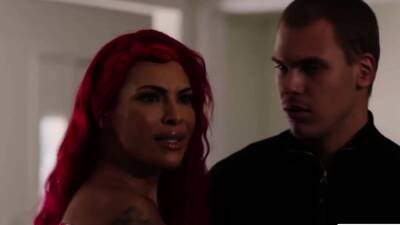 Busty ts Foxxy blowjobs stepsons bigcock - nvdvid.com