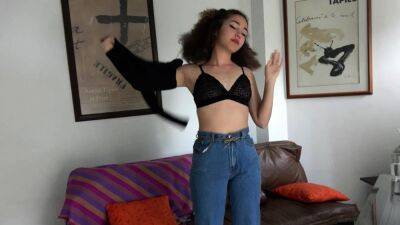 Petite Curly Red Head Latina Casting - drtuber.com