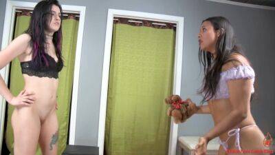 The Squirt Fight - hclips.com