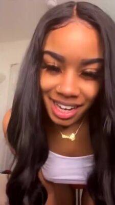 Pretty Girl Twerk - upornia.com