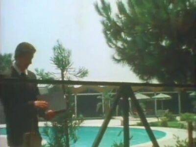 Tomatoes (1970) - upornia.com